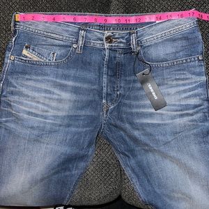 Men’s Diesel Buster Regular Slim Tapered Jean label size 32x32 measures 35x31.5